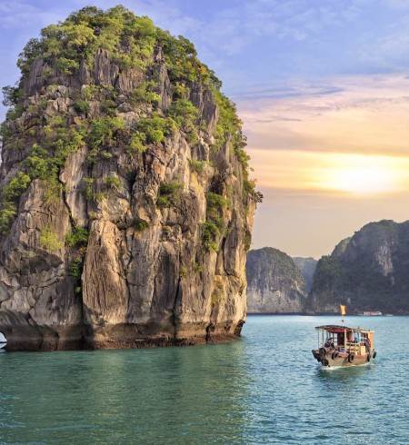 Explore Vietnam tour package at low cost on expeditionelite.in