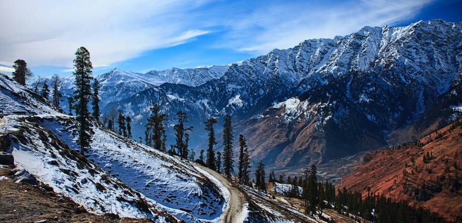 Explore Himachal Pradesh at just ₹ 9,000.00 with https://expeditionelite.in
