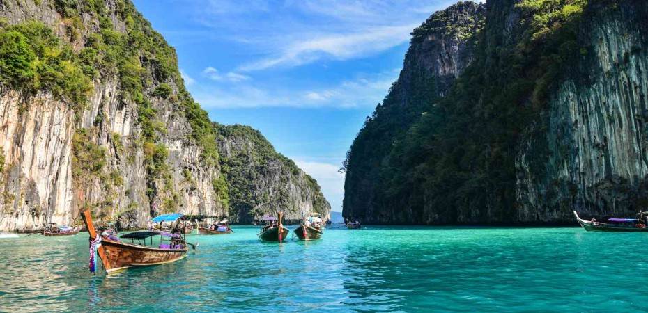 Explore Discover Thailand at just ₹ 15,000.00 with https://expeditionelite.in